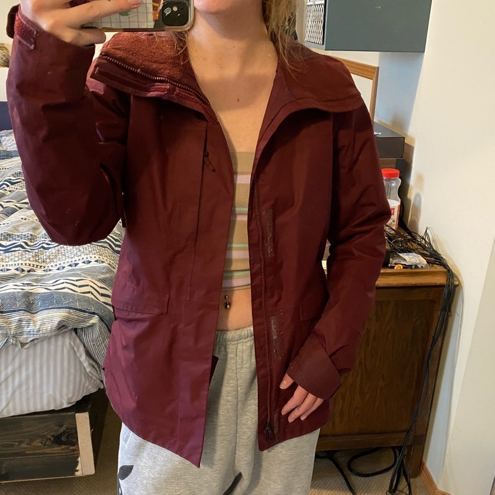 North face jacket - Picture 2 of 5